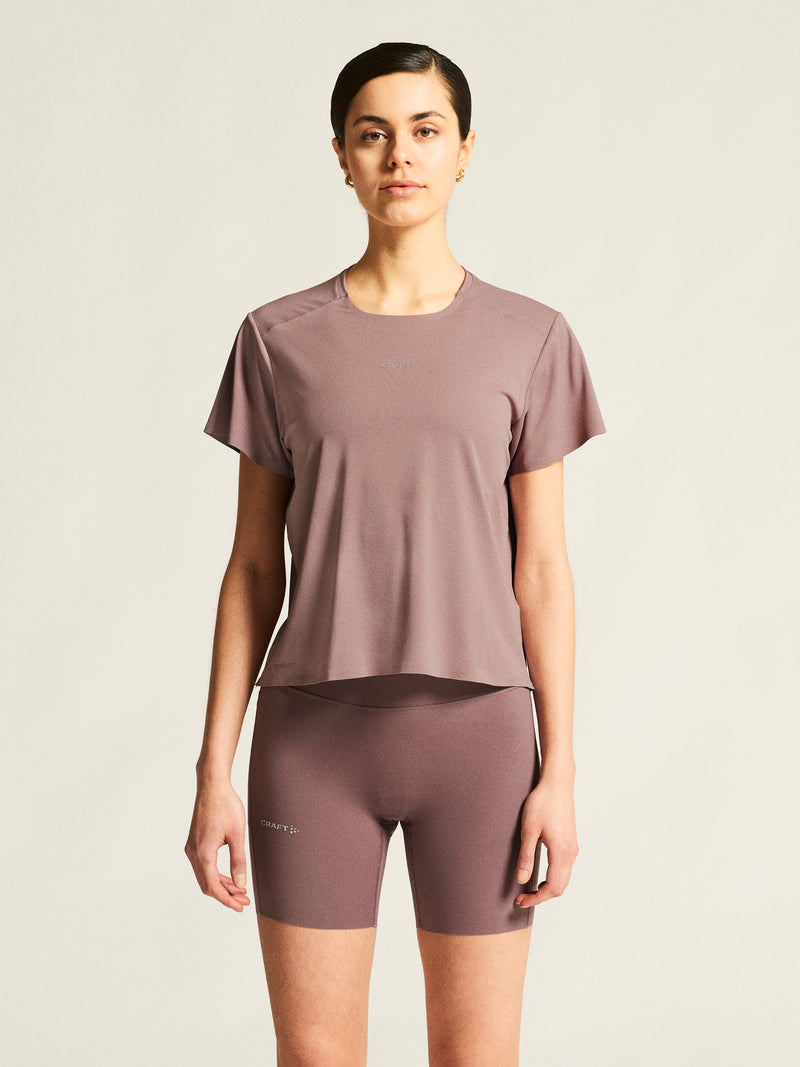 Laden Sie das Bild in Galerie -Viewer, {Lady Hypervent Tee