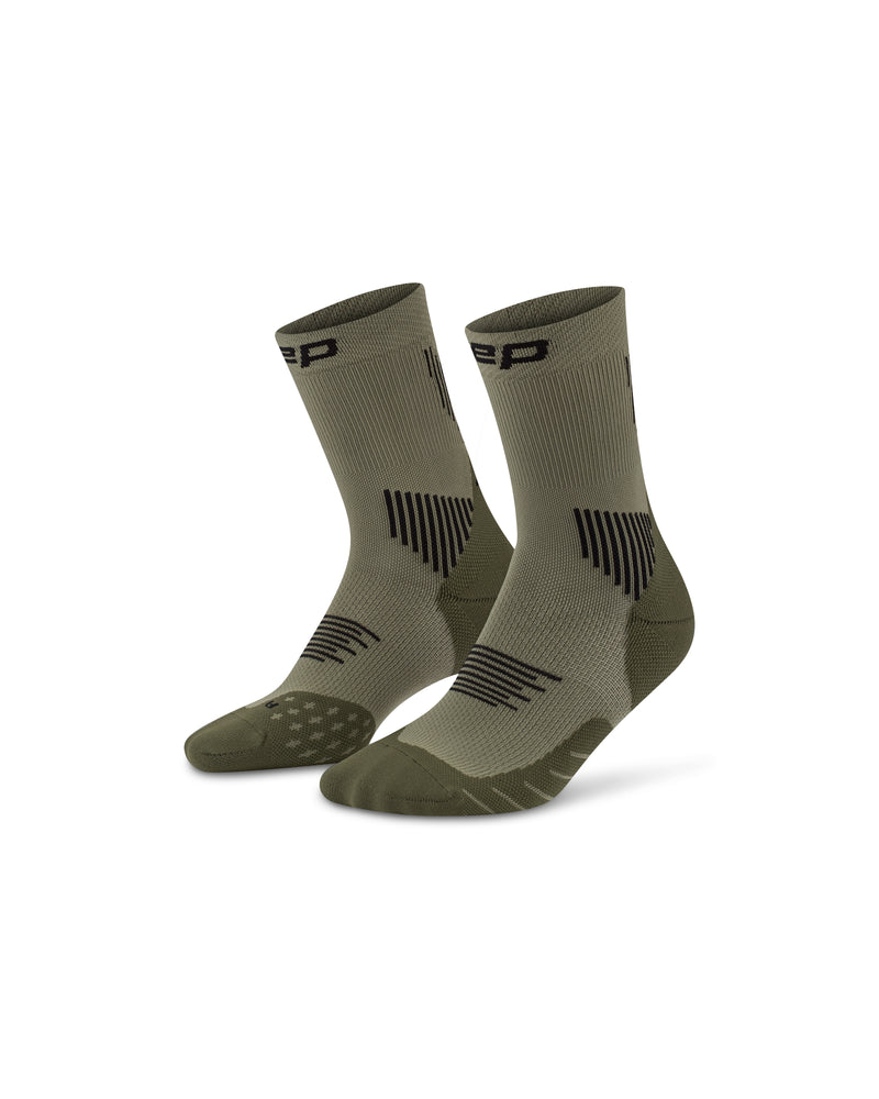 Laden Sie das Bild in Galerie -Viewer, {The Run Compressions Socks Mid Cut Men