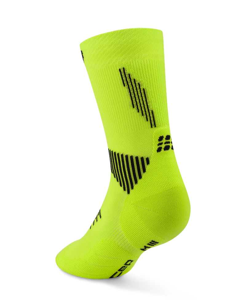 Laden Sie das Bild in Galerie -Viewer, {The Run Compressions Socks Mid Cut Men