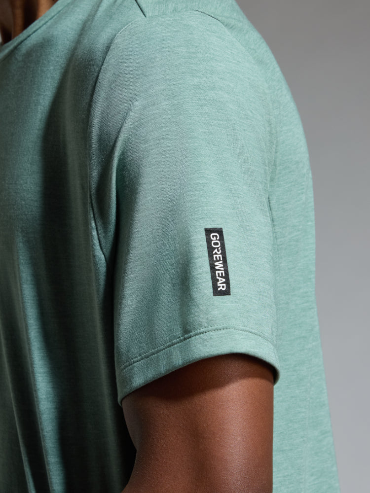 Laden Sie das Bild in Galerie -Viewer, {Training Tee