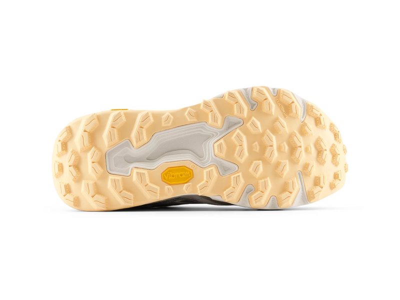 Laden Sie das Bild in Galerie -Viewer, {Lady Fresh Foam Hierro v9