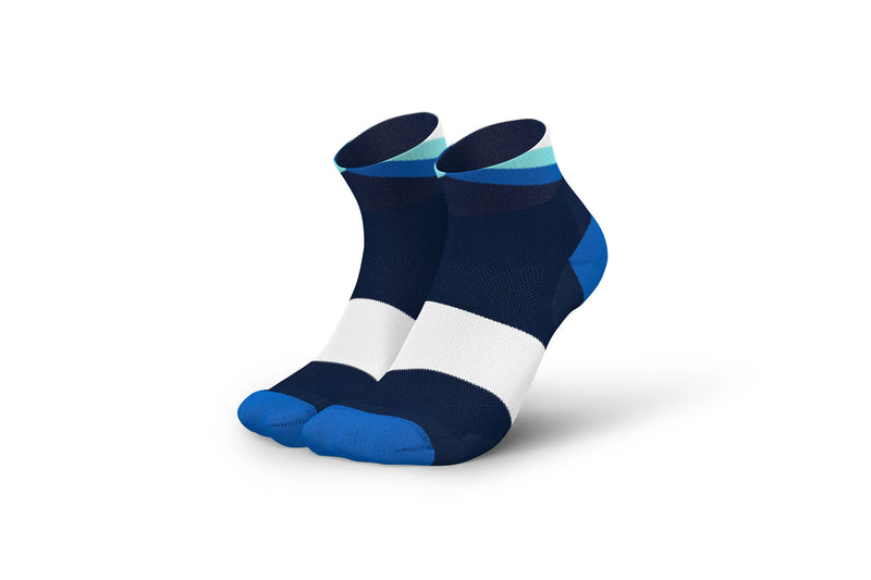 Laden Sie das Bild in Galerie -Viewer, {Ultralight Apex Short Navy Mint
