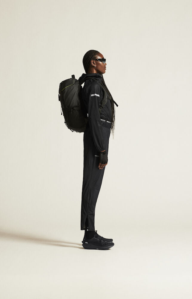Laden Sie das Bild in Galerie -Viewer, {Lady Hydro Lightweight Jacket
