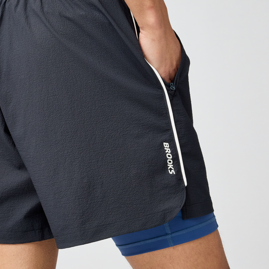 Movement Short