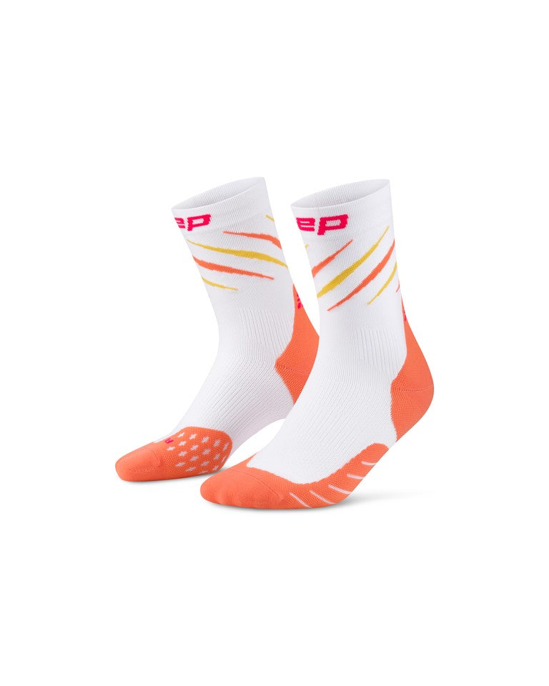 Laden Sie das Bild in Galerie -Viewer, {Mid Cut Socks Women Run Limited 2025 Claws
