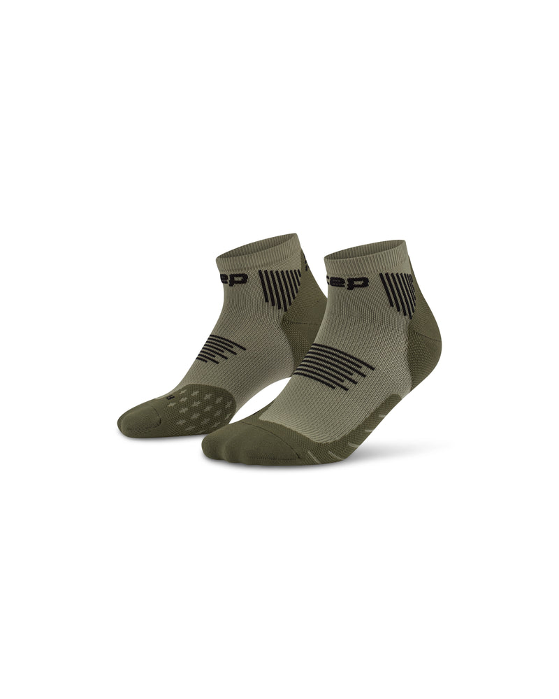 Laden Sie das Bild in Galerie -Viewer, {The Run Compressions Socks Low Cut Men
