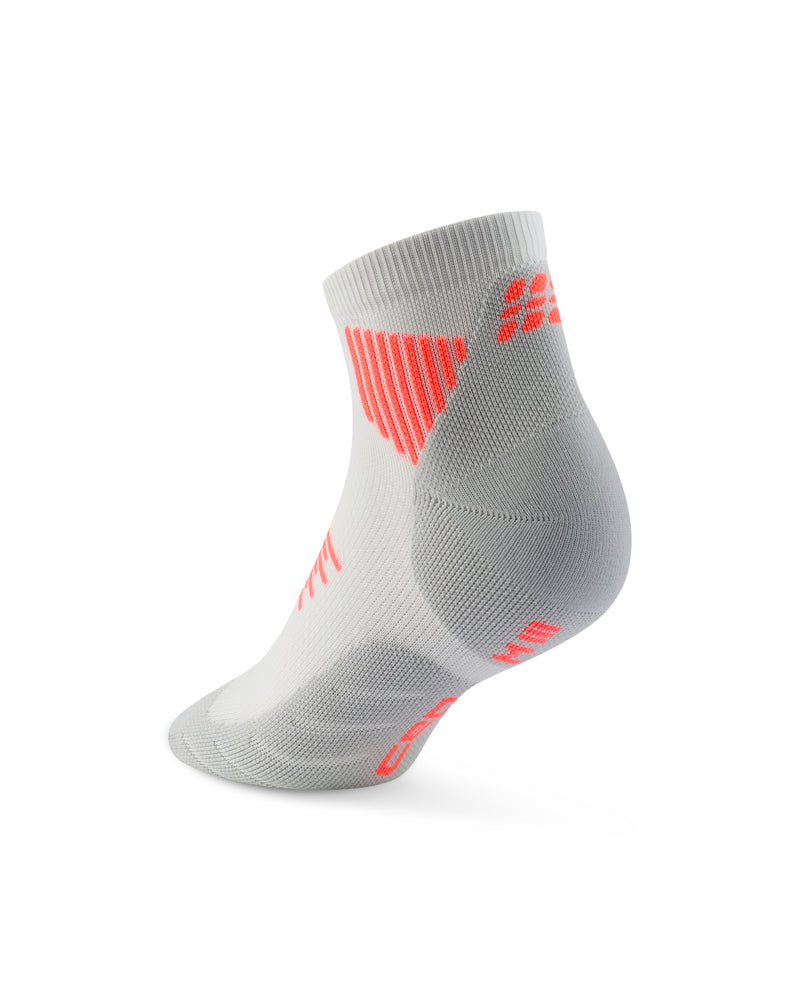 Laden Sie das Bild in Galerie -Viewer, {The Run Compressions Socks Low Cut Men
