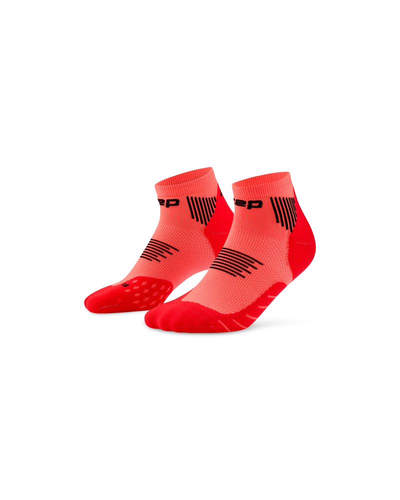 Laden Sie das Bild in Galerie -Viewer, {The Run Compressions Socks Low Cut Women
