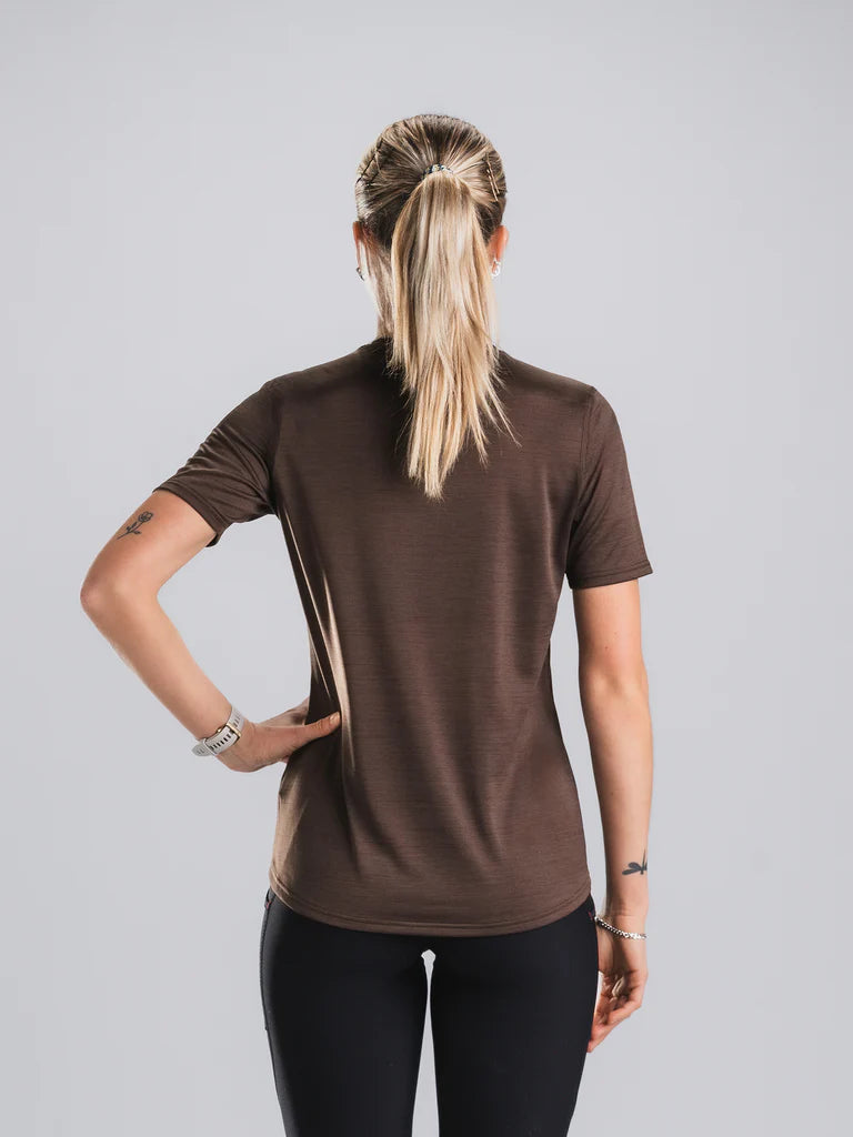 Laden Sie das Bild in Galerie -Viewer, {Lady C3 T-Shirt
