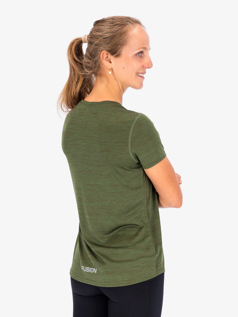 Laden Sie das Bild in Galerie -Viewer, {Lady C3 T-Shirt
