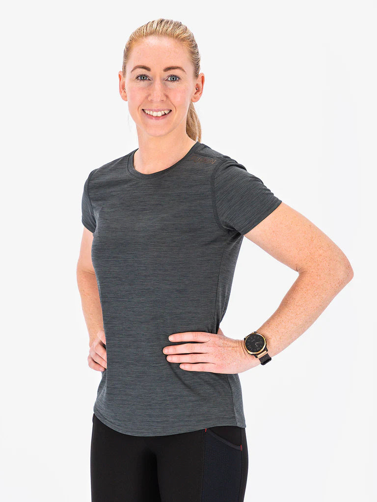 Laden Sie das Bild in Galerie -Viewer, {Lady C3 T-Shirt
