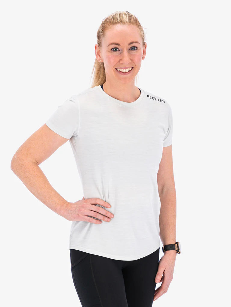 Laden Sie das Bild in Galerie -Viewer, {Lady C3 T-Shirt
