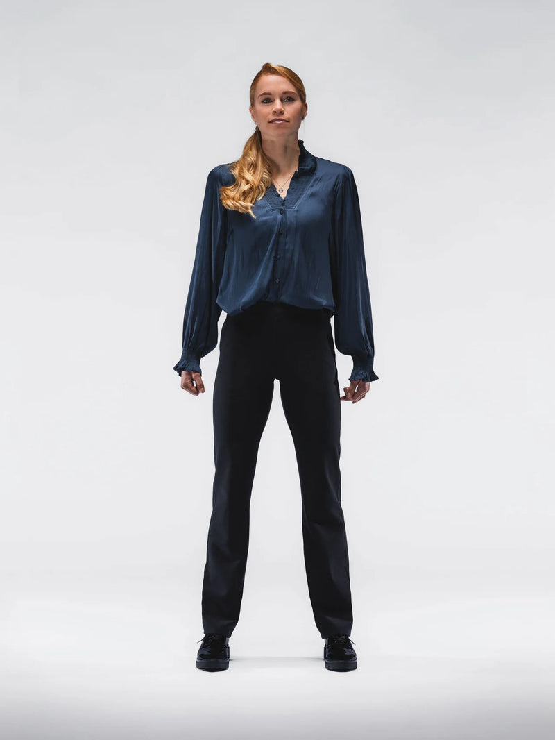 Laden Sie das Bild in Galerie -Viewer, {Lady Urban Pants
