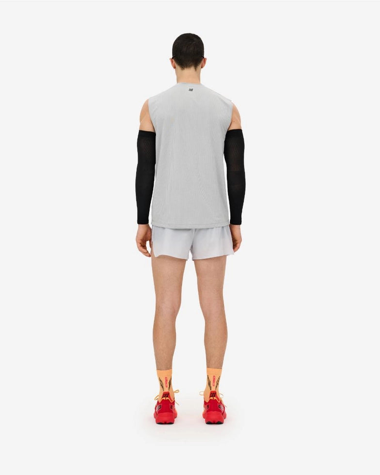 Laden Sie das Bild in Galerie -Viewer, {Core Run Sleeveless
