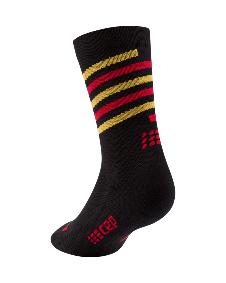 Laden Sie das Bild in Galerie -Viewer, {The Run Limited 2024.3 Socks Mid Cut Men
