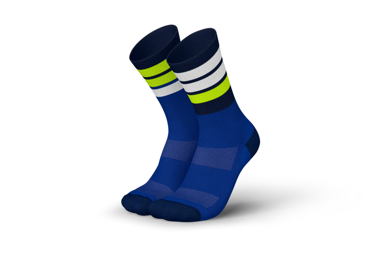 Laden Sie das Bild in Galerie -Viewer, {Merino Strive Blue Canary
