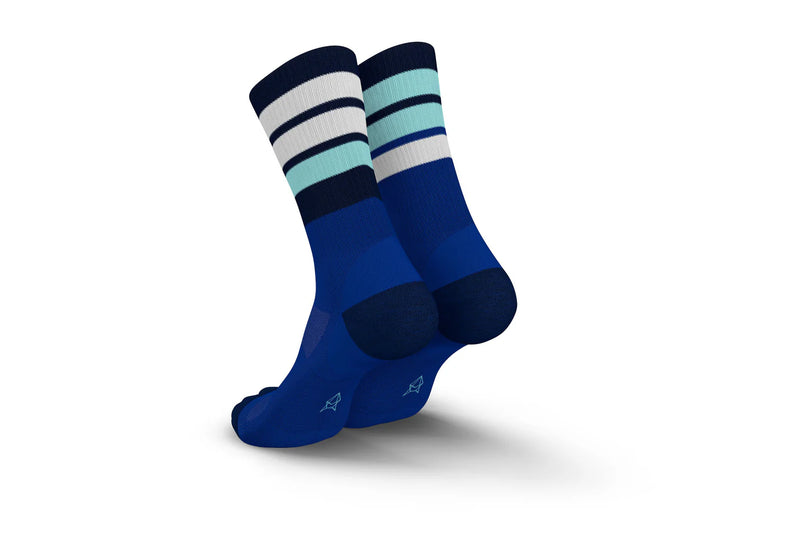 Laden Sie das Bild in Galerie -Viewer, {Merino Strive Blue Cyan

