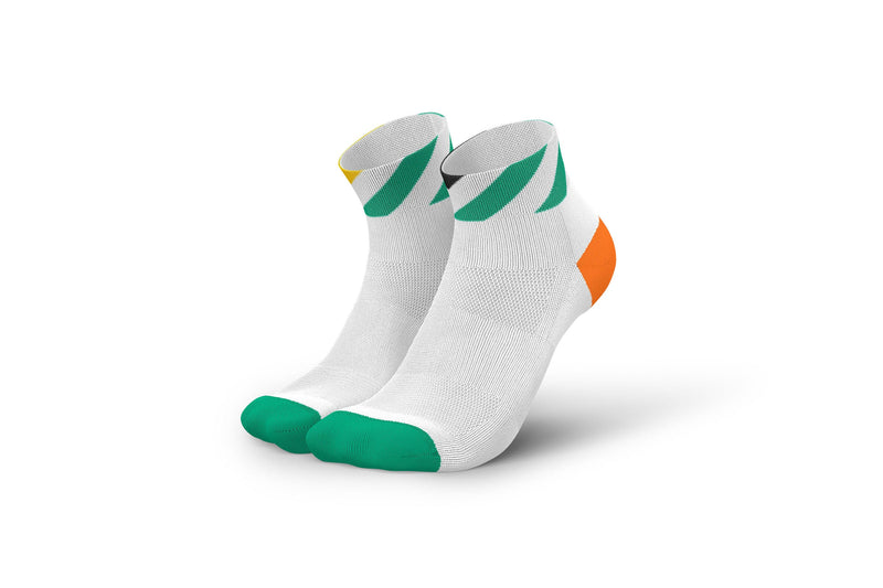Laden Sie das Bild in Galerie -Viewer, {Platforms White Green Short
