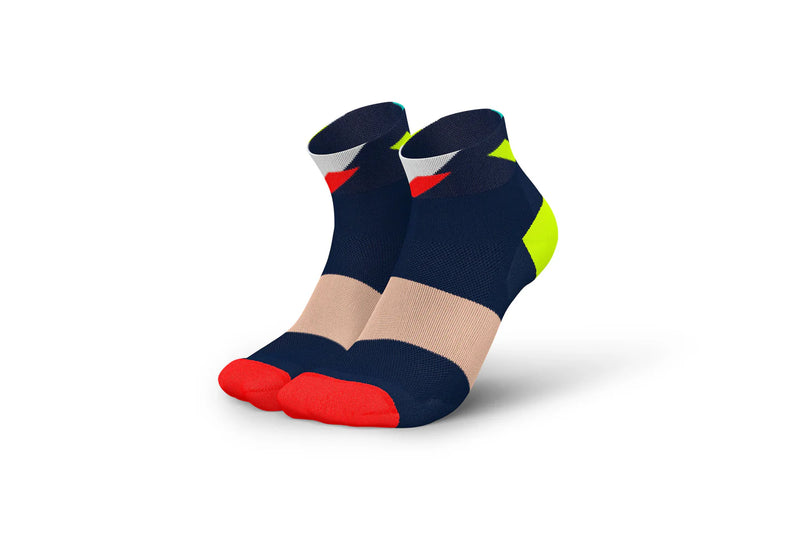 Laden Sie das Bild in Galerie -Viewer, {Ultralight Strikes Short Navy Blue Inferno
