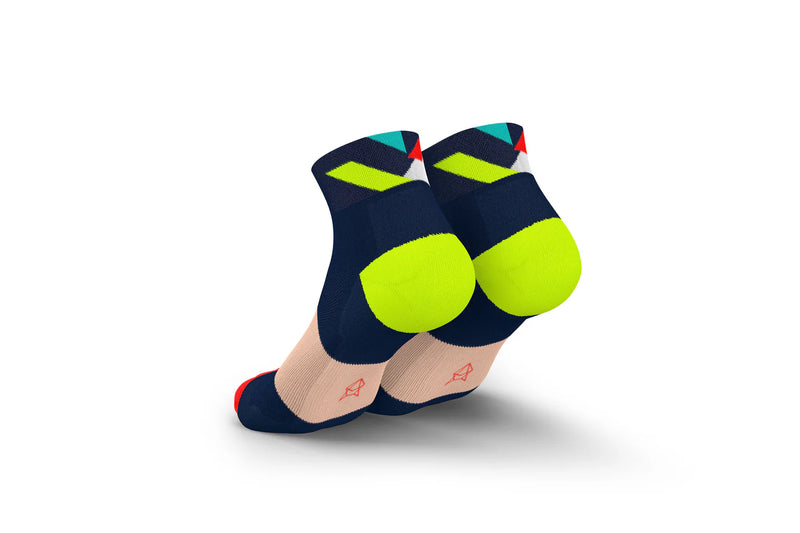 Laden Sie das Bild in Galerie -Viewer, {Ultralight Strikes Short Navy Blue Inferno
