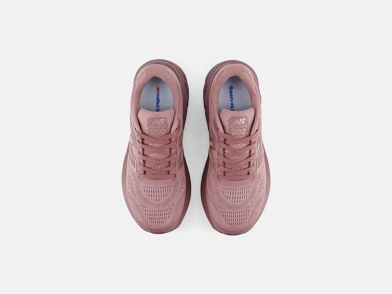 Laden Sie das Bild in Galerie -Viewer, {Lady FreshFoam 880v15 B
