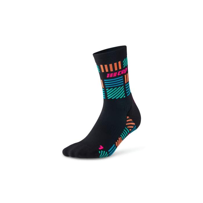 Laden Sie das Bild in Galerie -Viewer, {The Run Limited 2024.2 Socks Mid Cut Women
