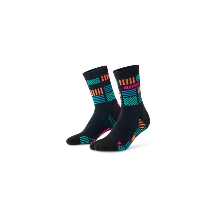 Laden Sie das Bild in Galerie -Viewer, {The Run Limited 2024.2 Socks Mid Cut Women
