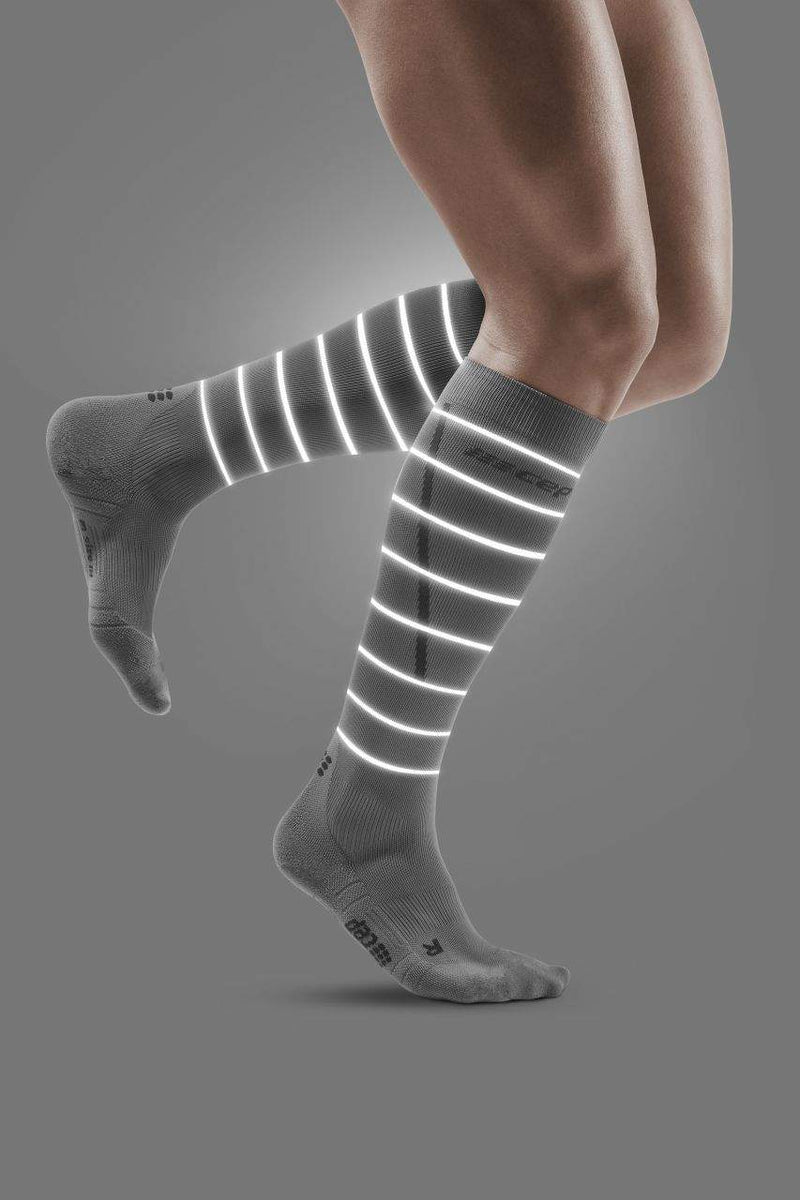 Laden Sie das Bild in Galerie -Viewer, {Reflective Compression Socks

