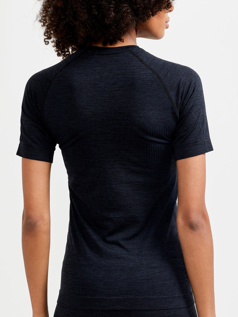Laden Sie das Bild in Galerie -Viewer, {Lady Core Dry T-Shirt
