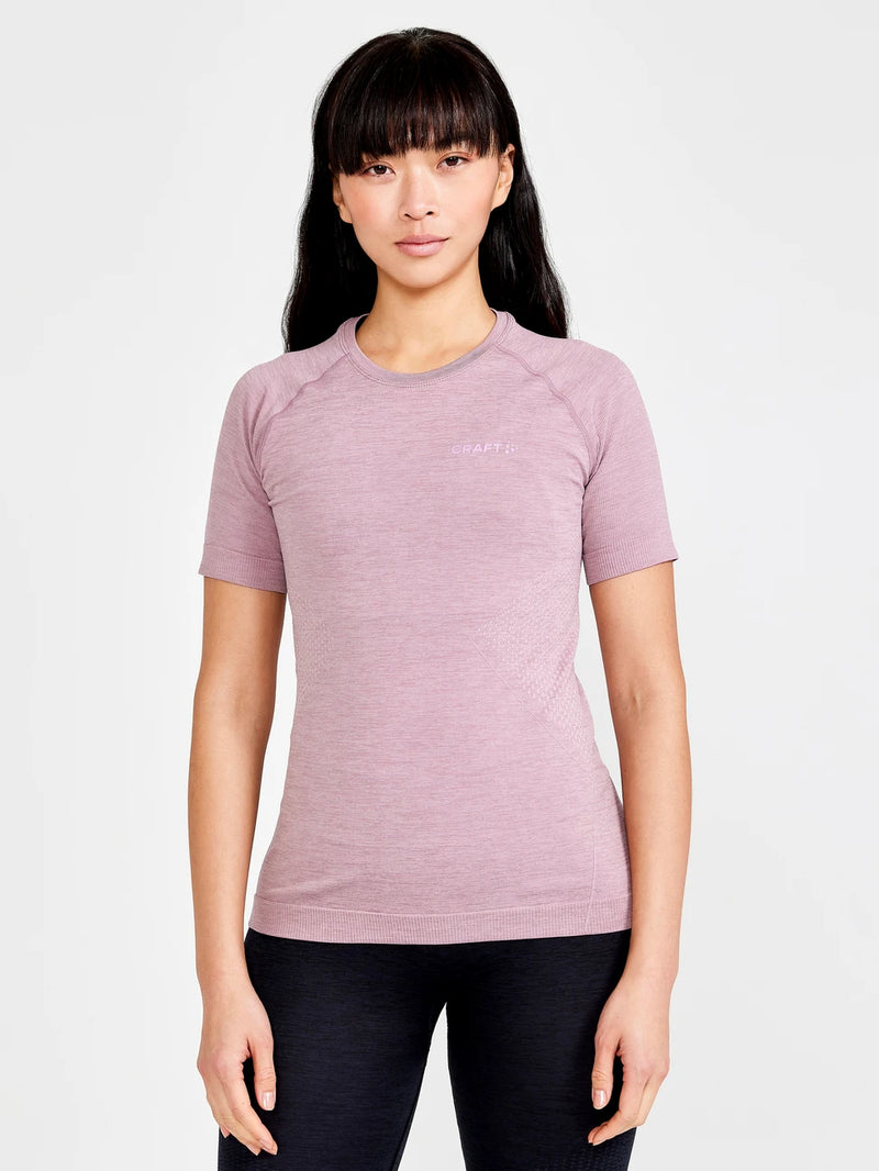 Laden Sie das Bild in Galerie -Viewer, {Lady Core Dry T-Shirt
