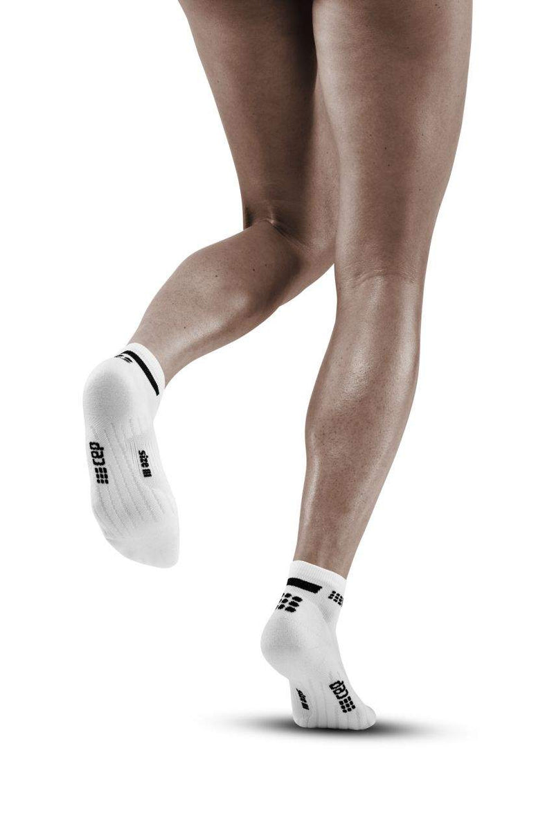 Laden Sie das Bild in Galerie -Viewer, {The Run Compressions Socks Low Cut Women
